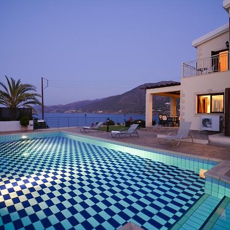 Kalli Villa Pomos Rum bild