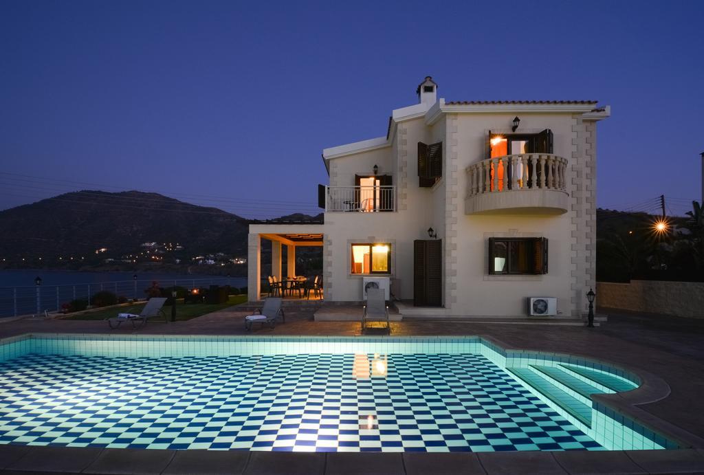 Kalli Villa Pomos Rum bild
