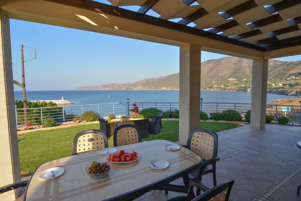 Kalli Villa Pomos Rum bild